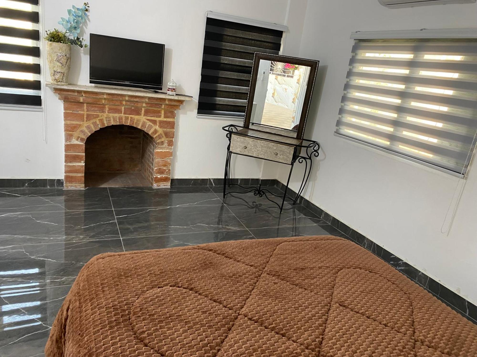 Huseein Rooms Джараш Экстерьер фото